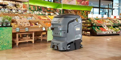 Automatic floor cleaning robot
